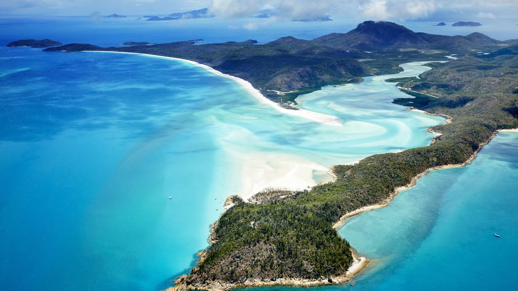 Whitehaven Beach and Hill Inlet 3